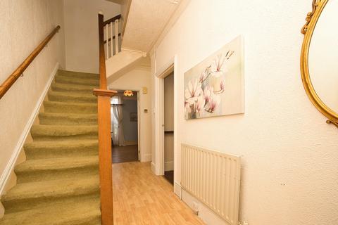 4 bedroom semi-detached house for sale, Edge End Road, Broadstairs, Kent, CT10