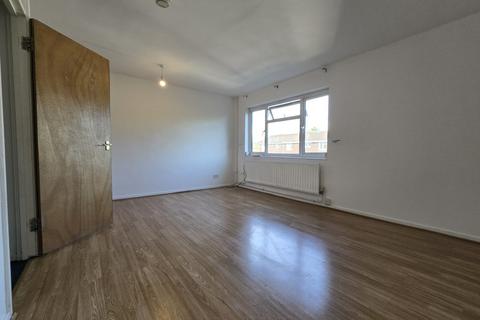 3 bedroom house to rent, Great Heath, Hatfield
