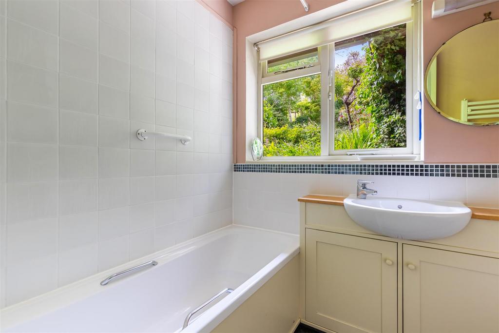 A39 - Belvedere Maudlin Road Totnes - 250519.jpg