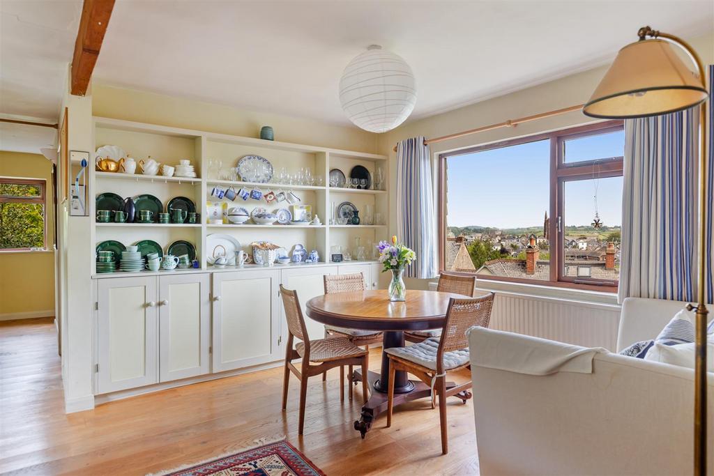 A28 - Belvedere Maudlin Road Totnes - 250519.jpg