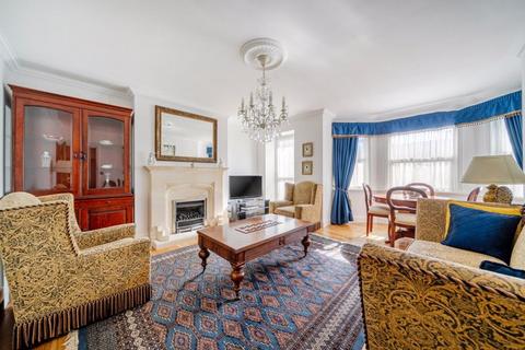 3 bedroom apartment for sale, Deal Seafront