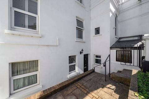 3 bedroom apartment for sale, Deal Seafront