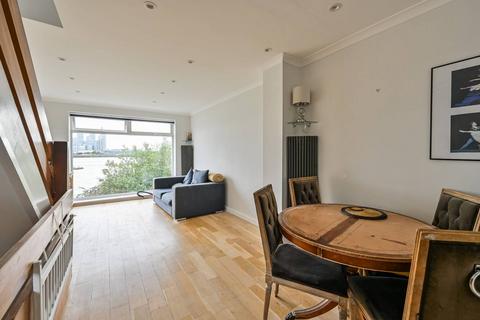 33 Capstan Square, London, E14 3EU