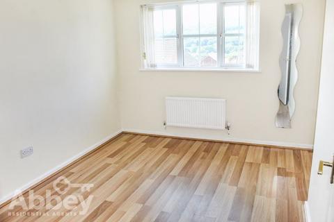 13 Hunters Ridge, Tonna, Neath, SA11 3FE