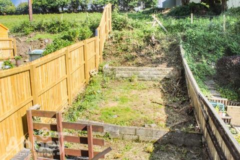 13 Hunters Ridge, Tonna, Neath, SA11 3FE