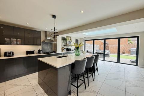 7 Abbey Brook, Didcot, OX11 7FY