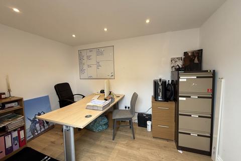 7 Abbey Brook, Didcot, OX11 7FY