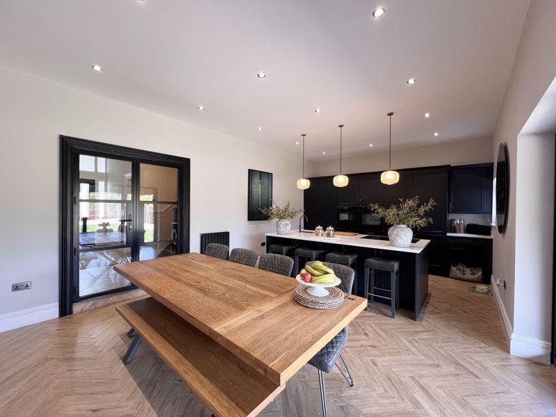 Kitchen (2)