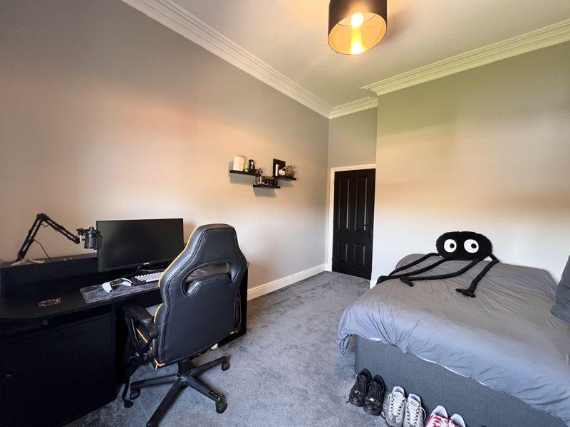 Bedroom Rear Left