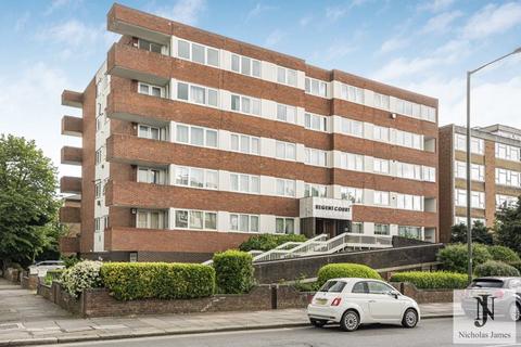 3 bedroom apartment for sale, Ballards Lane, Finchley, London, N3