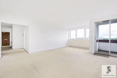 3 bedroom apartment for sale, Ballards Lane, Finchley, London, N3