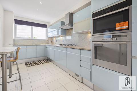 3 bedroom apartment for sale, Ballards Lane, Finchley, London, N3