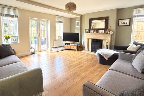 undefined, Cheltenham Road, Longlevens, Gloucester