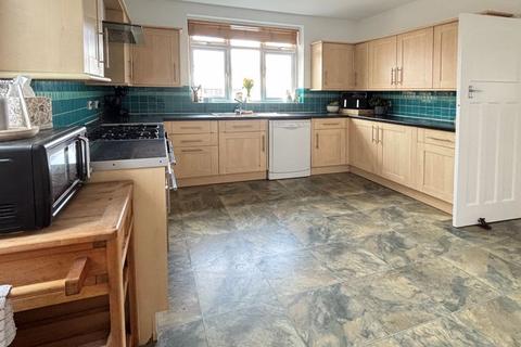 undefined, Cheltenham Road, Longlevens, Gloucester