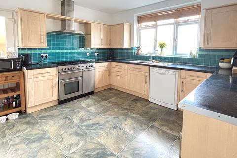 undefined, Cheltenham Road, Longlevens, Gloucester