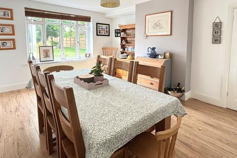 undefined, Cheltenham Road, Gloucester, GL2