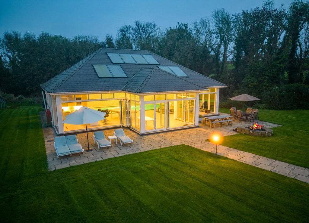 Pool House