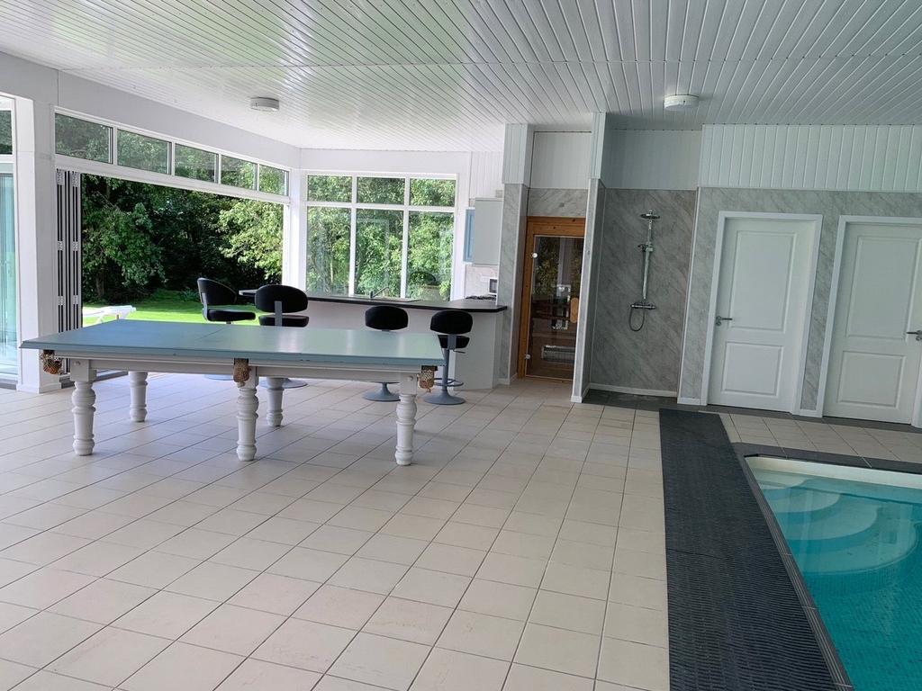 Pool House