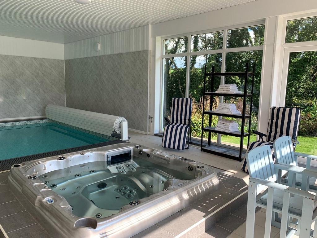 Pool House