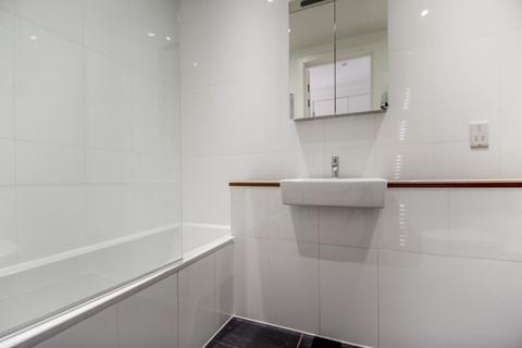 1 bedroom property to rent, Trumpington, Cambridge, CB2