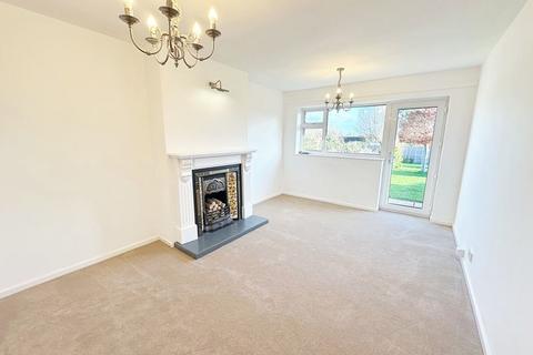 2 bedroom bungalow for sale, Upper Street, Defford
