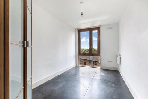 1 bedroom apartment for sale, Garratt Lane, Wandsworth, London