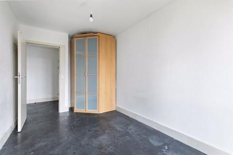 1 bedroom apartment for sale, Garratt Lane, Wandsworth, London