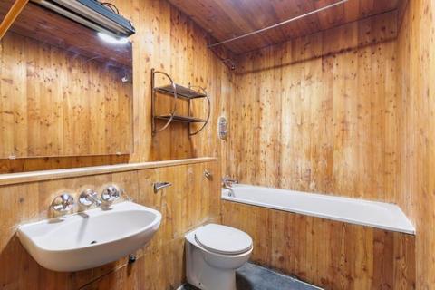 1 bedroom apartment for sale, Garratt Lane, Wandsworth, London