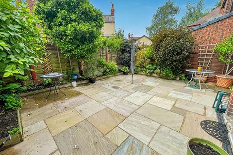 3 bedroom semi-detached house for sale, Carleton Road, Pontefract WF8