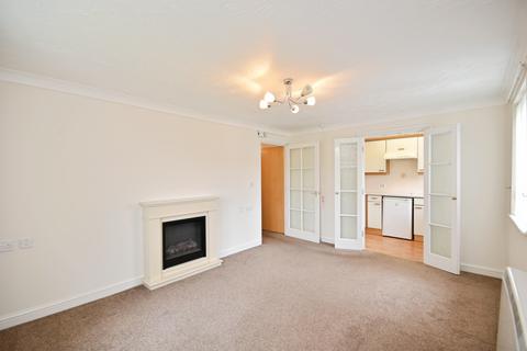 2 bedroom apartment for sale, McLay Court, Cardiff CF5