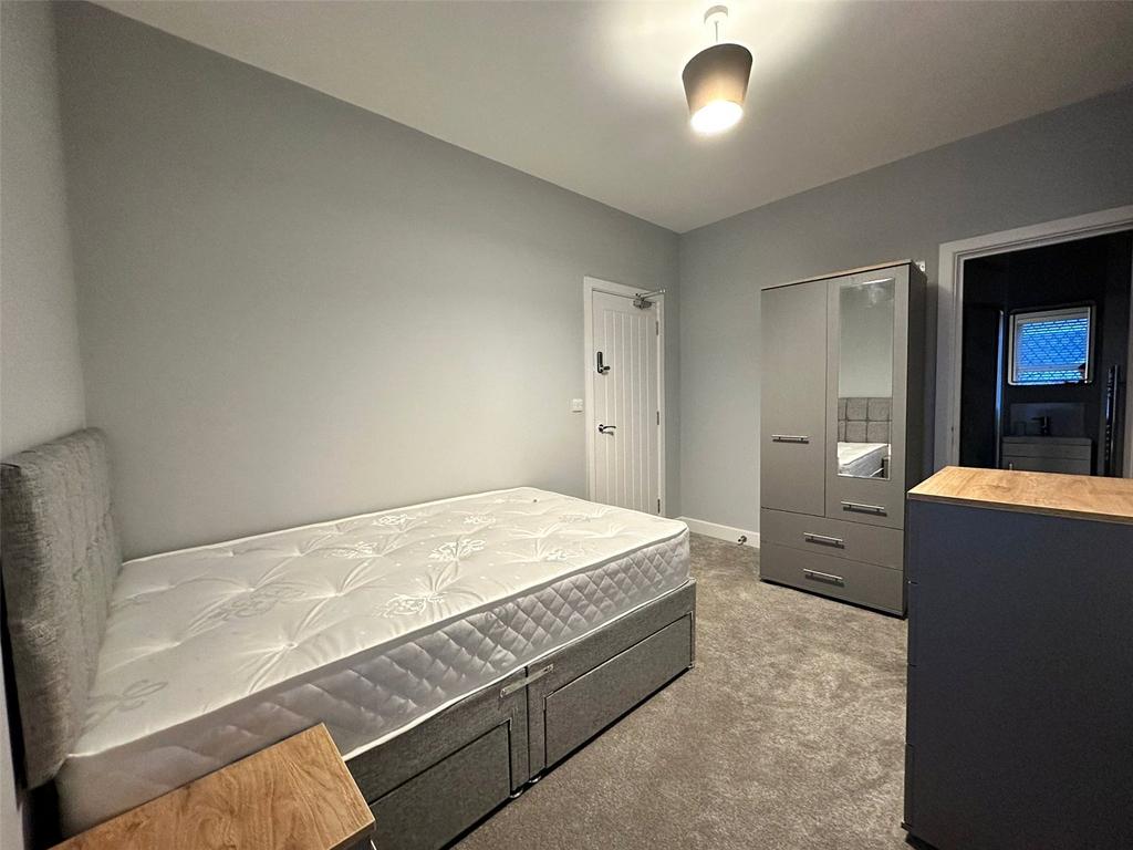 Picture No. 05