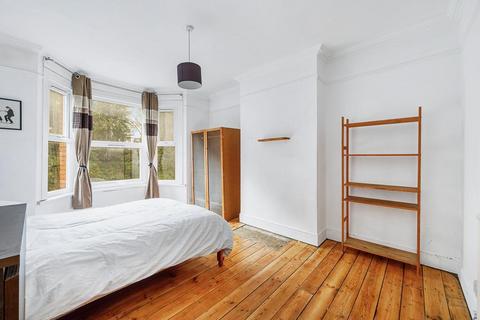 79 Bramley Road, London, W5 4ST