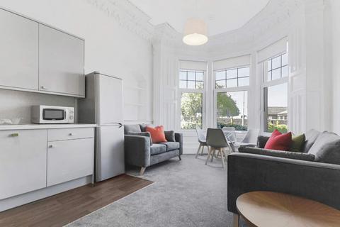 3 bedroom flat to rent, Union Street, Stirling, Stirlingshire, FK8