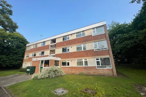2 bedroom flat to rent, Oak Hill Drive, Birmingham, West Midlands, B15