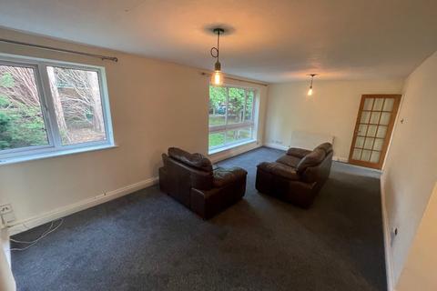 2 bedroom flat to rent, Oak Hill Drive, Birmingham, West Midlands, B15