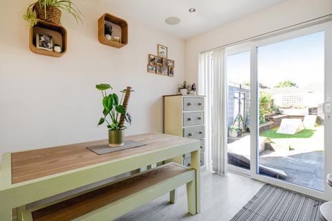 69 Bredon, Yate, Bristol, BS37 8TD