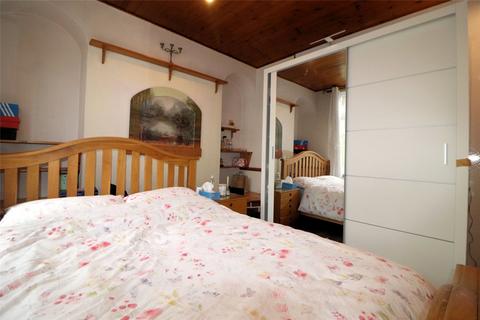 30 Moat Lane, Erith, DA8 2NQ