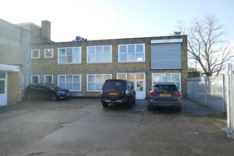 Industrial unit to rent, South Rd Harlow CM20 2AS