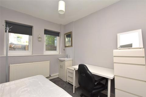 9 Knowle Road, Leeds, LS4 2PJ