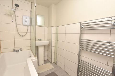 9 Knowle Road, Leeds, LS4 2PJ