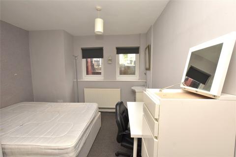 9 Knowle Road, Leeds, LS4 2PJ