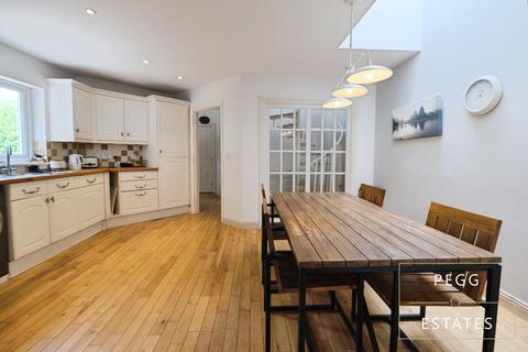 4 bedroom detached house for sale, Wellswood, Torquay