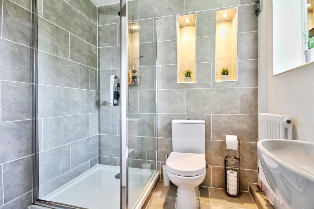 En Suite 1