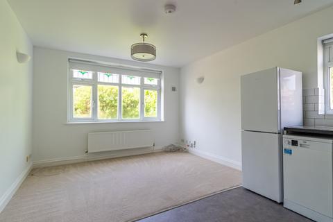 undefined, Flora Grove, Hertfordshire AL1