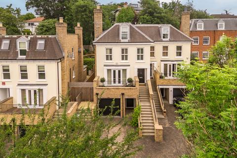 38a Cottenham Park Road, London, SW20 0SA
