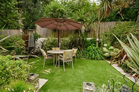 38a Cottenham Park Road, London, SW20 0SA