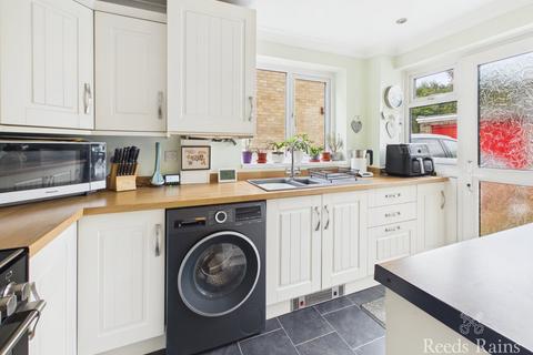 3 bedroom semi-detached house for sale, Kingfisher Drive, North Yorkshire TS14