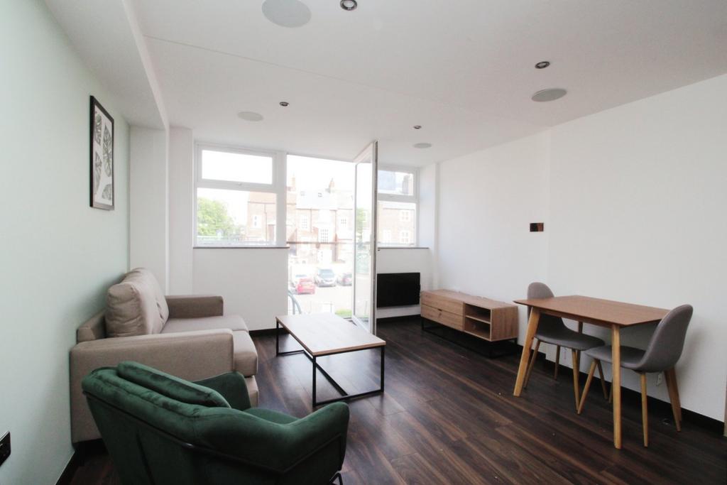 Kitchen/Living Space