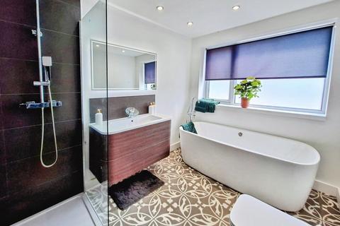 40 Back Bower Lane, Hyde, SK14 5NS