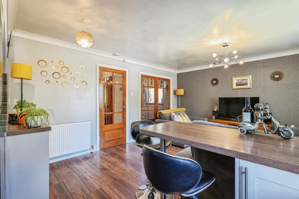 Kitchen/Living Room